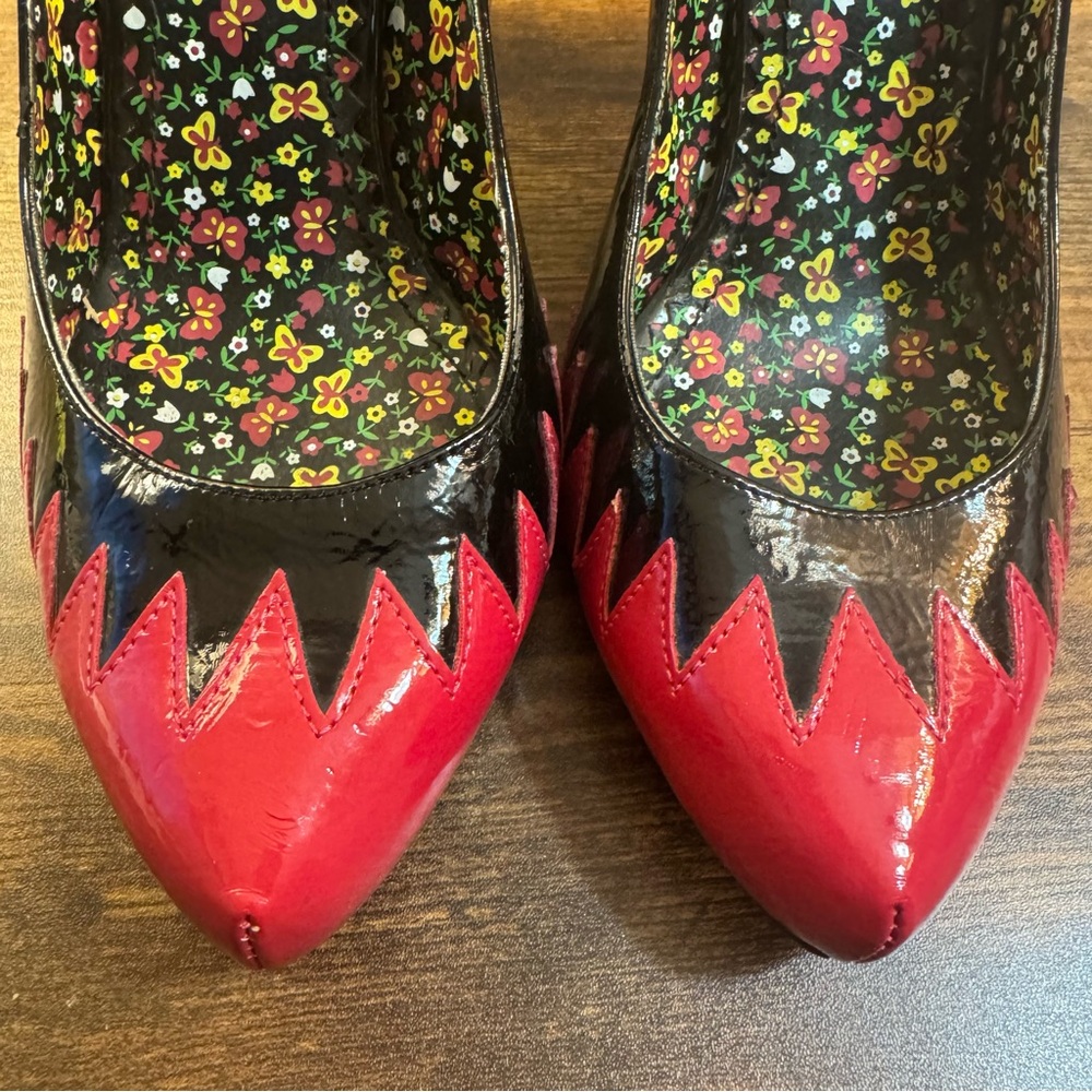 BETSEYVILLE by BETSEY JOHNSON Women's Heels 4" Black & Pink SIZE 9 - Picture 5 of 9